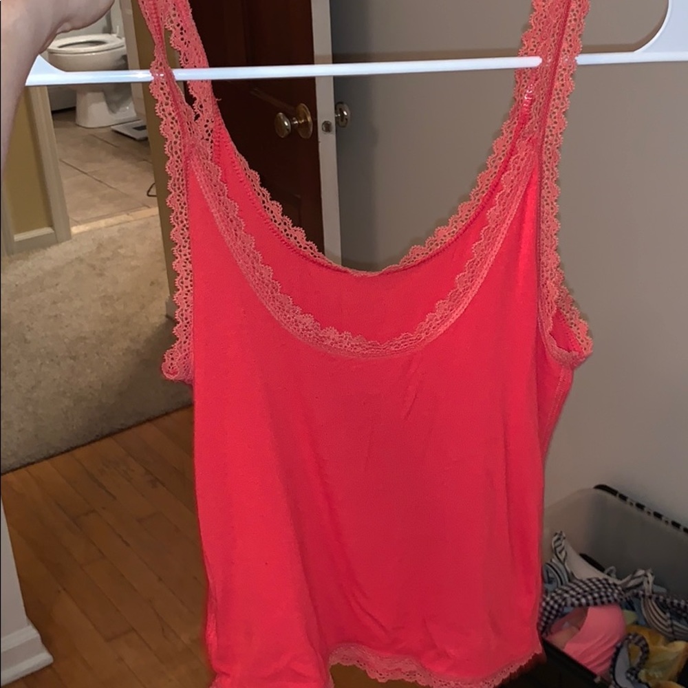 American eagle coral tank top